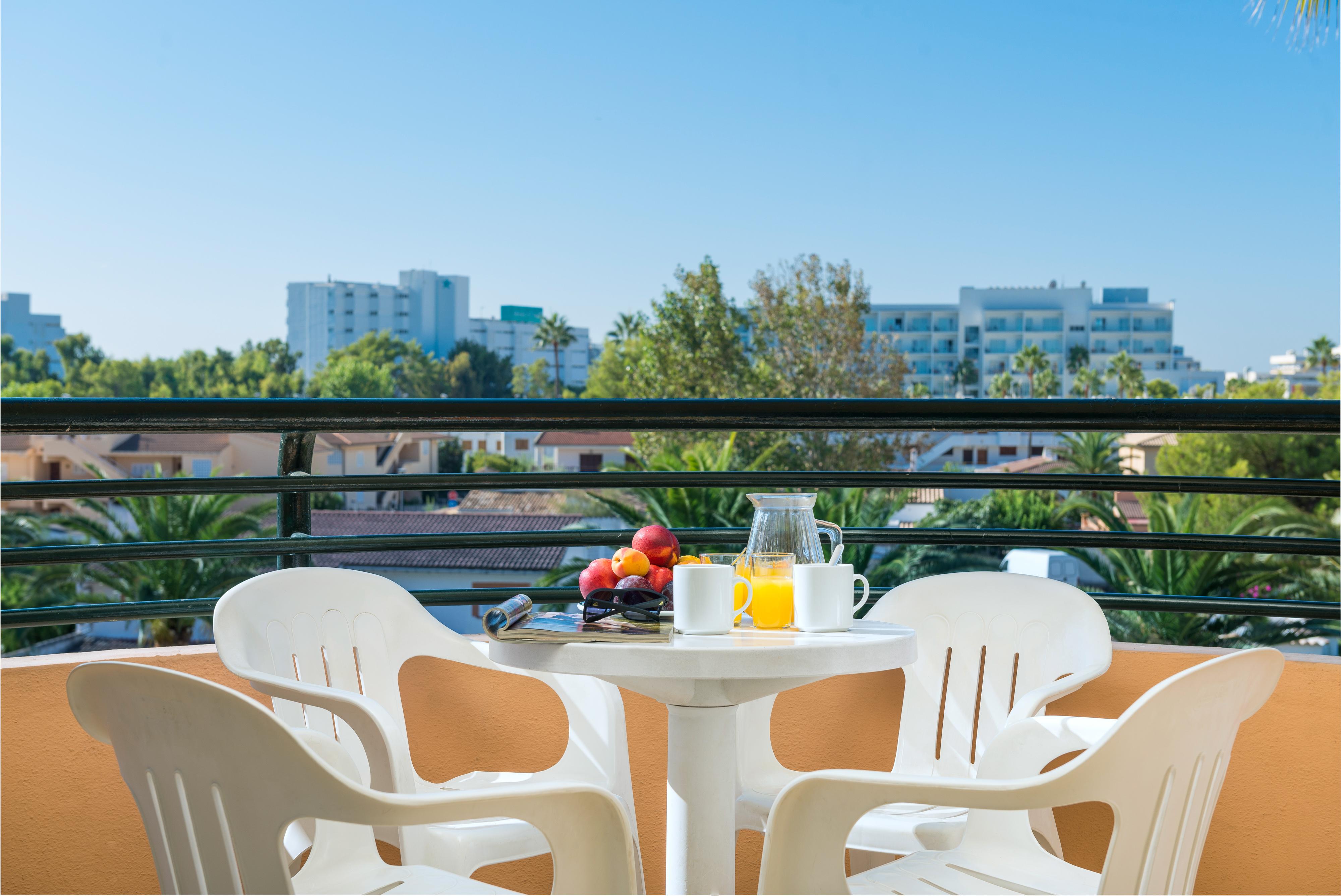פורט ד'אלקודיה Alcudia Beach Apartments מראה חיצוני תמונה