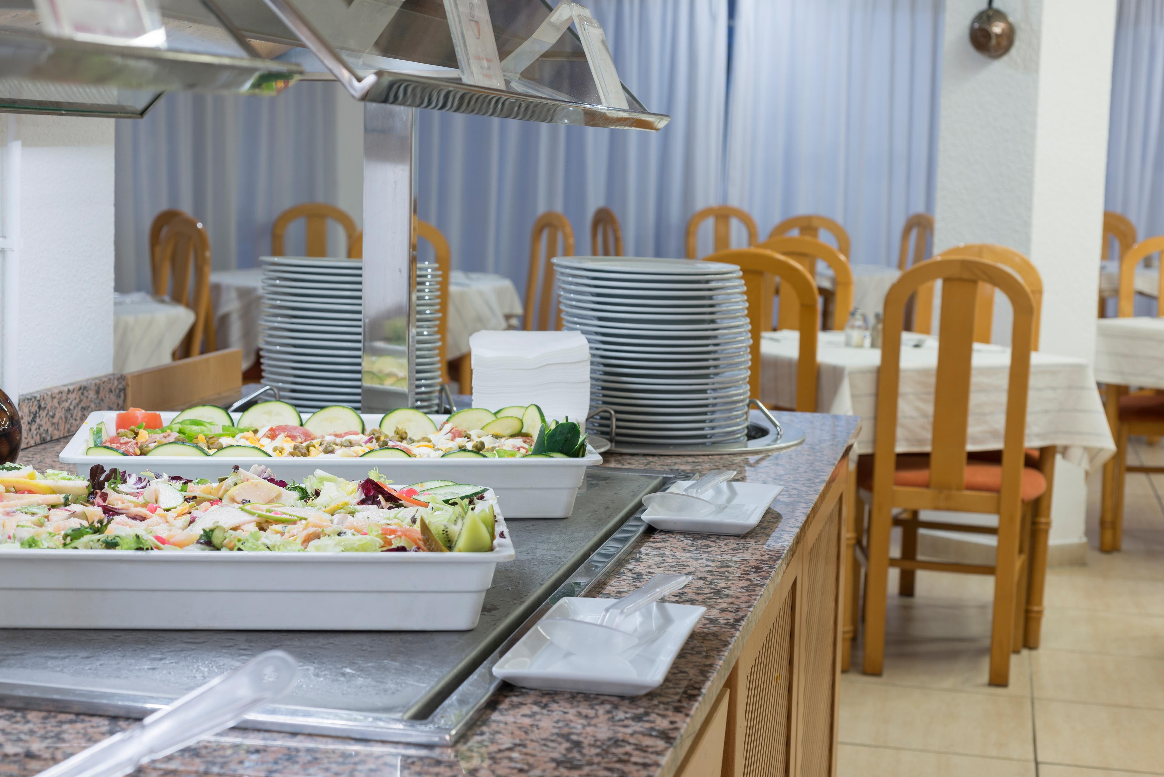 פורט ד'אלקודיה Alcudia Beach Apartments מראה חיצוני תמונה
