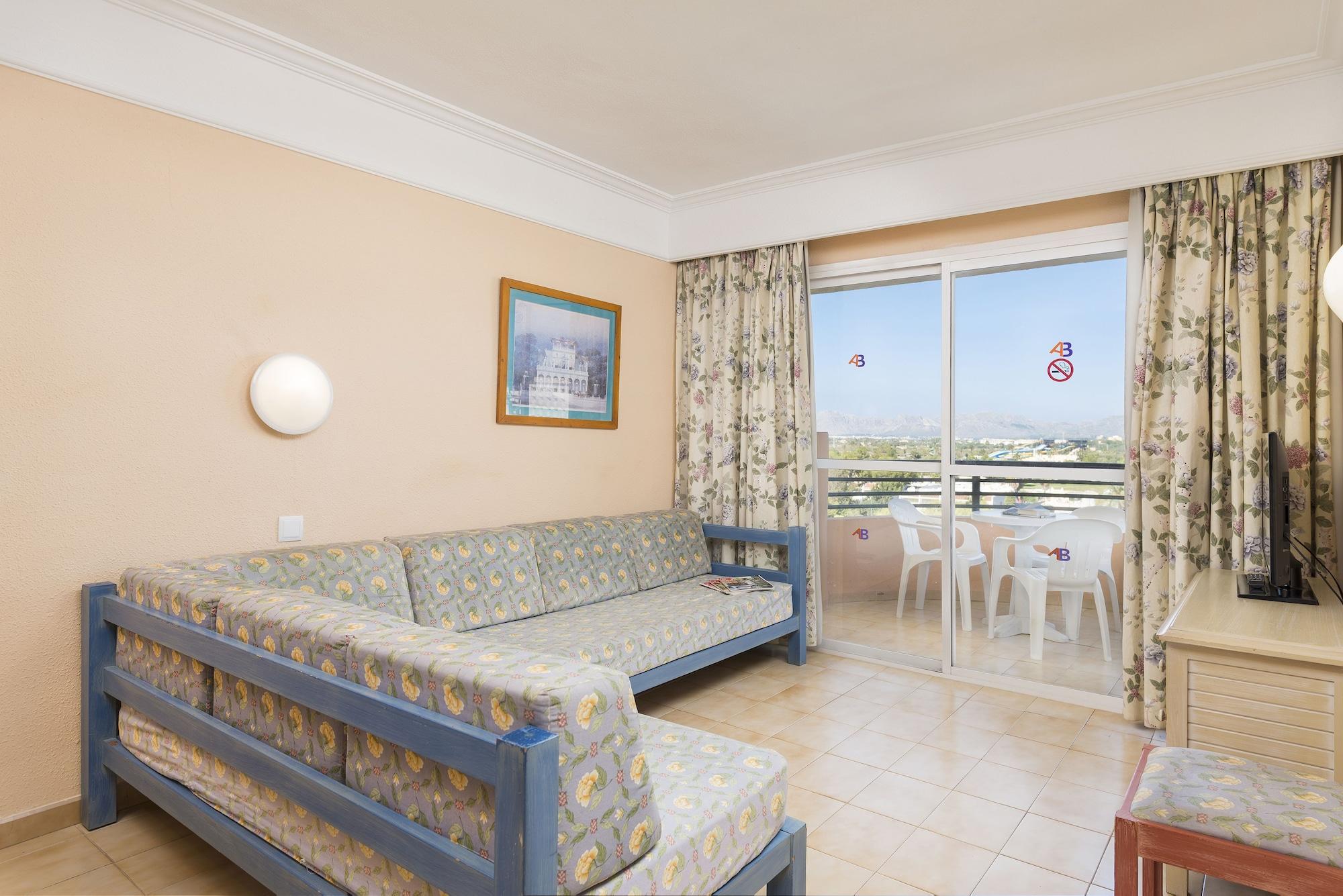 פורט ד'אלקודיה Alcudia Beach Apartments מראה חיצוני תמונה