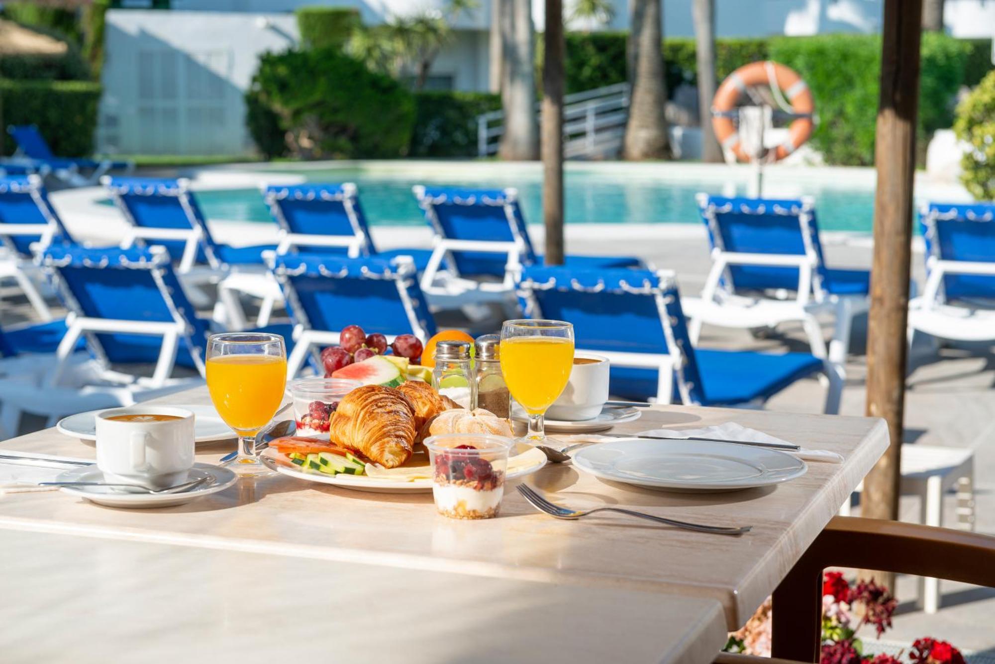 פורט ד'אלקודיה Alcudia Beach Apartments מראה חיצוני תמונה