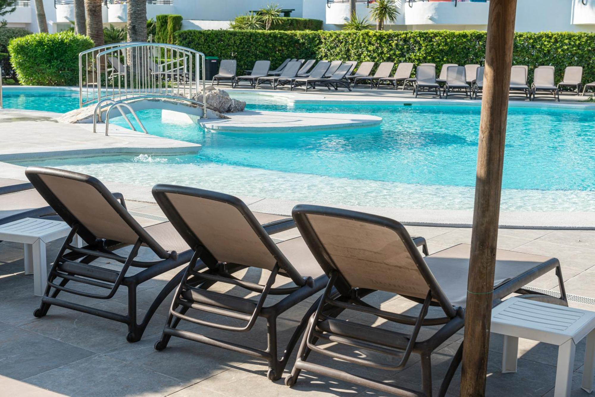 פורט ד'אלקודיה Alcudia Beach Apartments מראה חיצוני תמונה